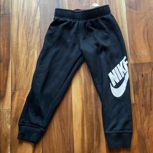 Boys Nike jogger